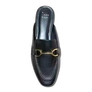 A new Day Women's Black Sandy Mule Flats with Memory Foam Insole New size 7.5
